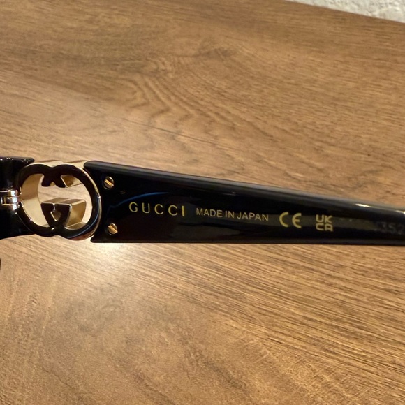 Gucci Women's Sunglasses GG1660S - Picture 7 of 9